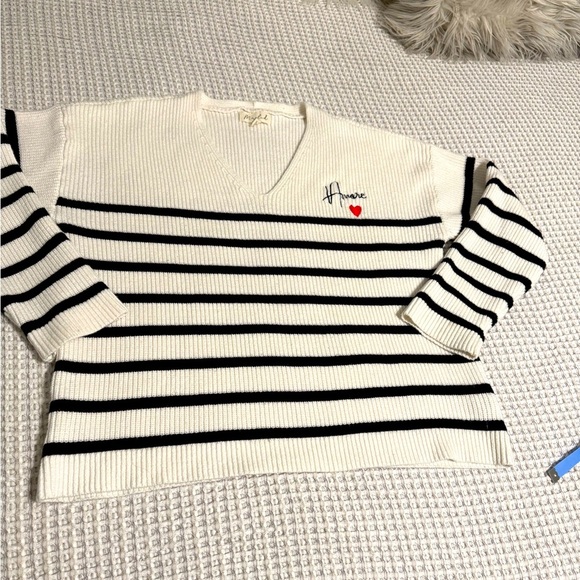 Marled Women's Striped Sweater - Black and White - Picture 3 of 12